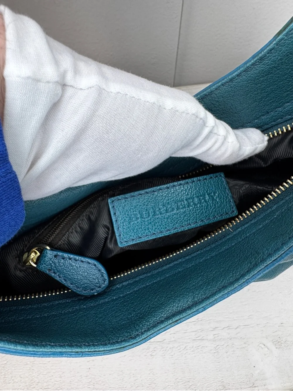 Burberry Pebbled Leather Shoulder Bag Teal Gold Hardware Quiet Luxury Hobo - Picture 11 of 14